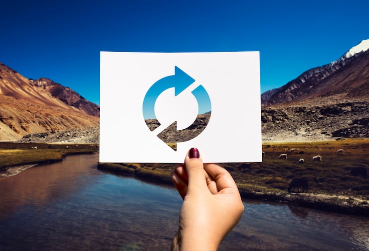 Foto gratuito actualizar icono recargar papel perforado