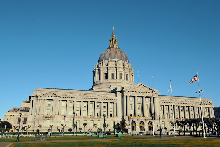 Foto gratuito ayuntamiento de san francisco como los famosos monumentos históricos.