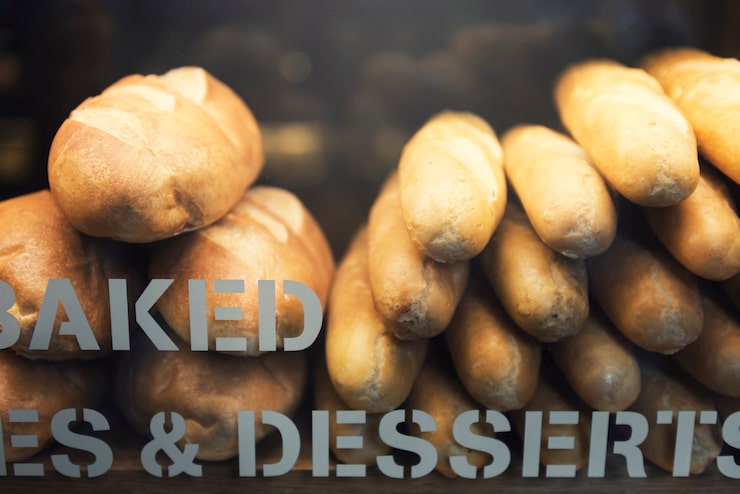 Foto gratuito baguette bread bakery gourmet concept