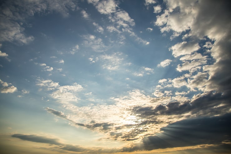 Foto gratuito el cielo con el amanecer