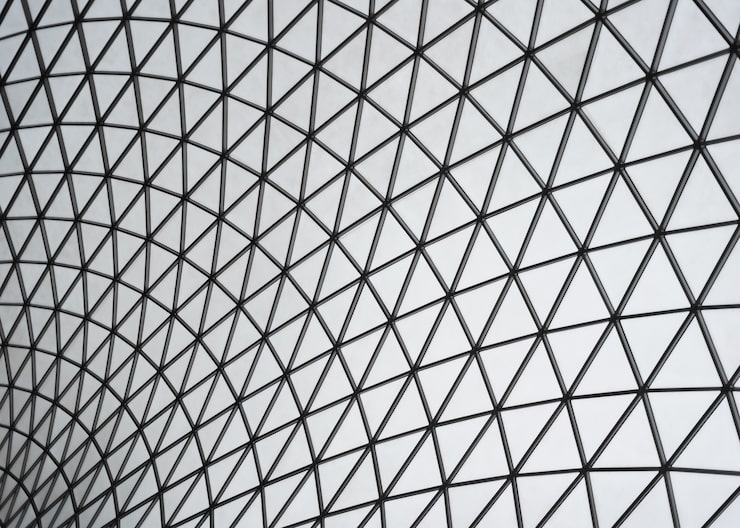 Foto gratuito fondo de cristal con estampado de triángulo