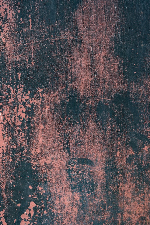Foto gratuito fondo o textura de metal grunge rojo oxidado con arañazos y grietas