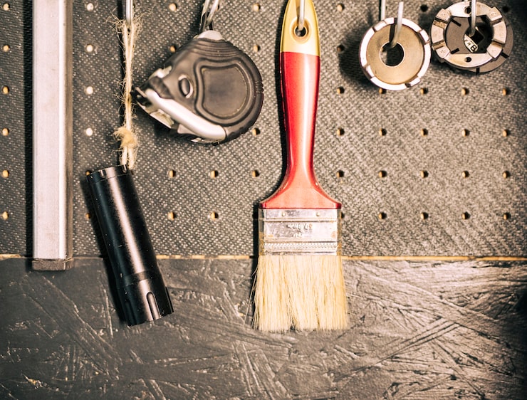 Foto gratuito herramientas de un taller de reparación