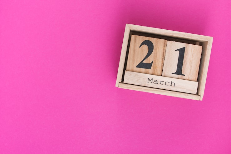 Foto gratuito inscripción del 21 de marzo en bloques de madera.