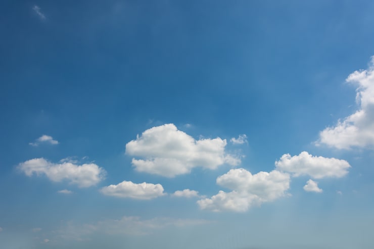Photo Gratis langit biru dengan closeup awan