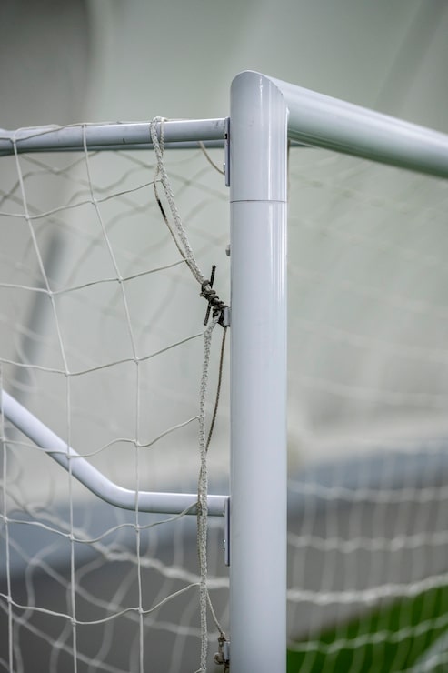 Photo Gratis lapangan sepak bola dengan gerbang