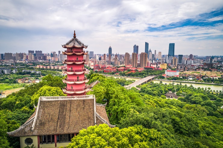 Photo Gratis menara tua cina di atas gunung