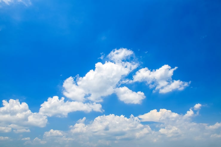 Foto gratuito nubes en el cielo