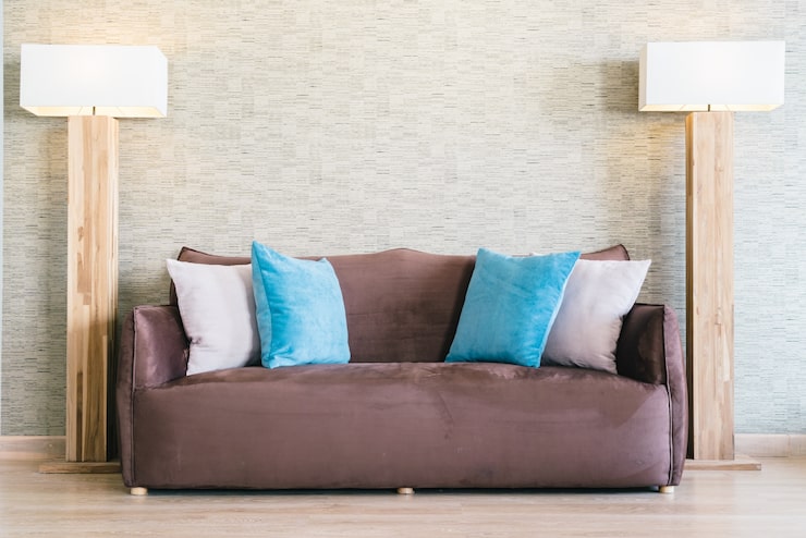 Foto gratuito piso cómodo sofá en el apartamento