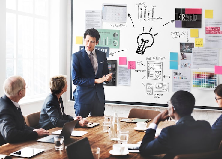 Foto gratuito planificar la estrategia de planificación bysiness ideas concept
