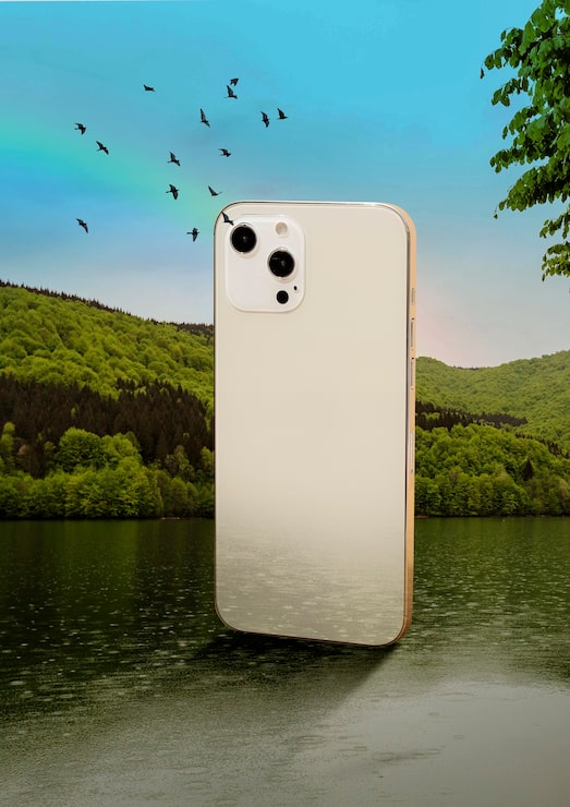 Foto gratuito smartphone en concepto de naturaleza