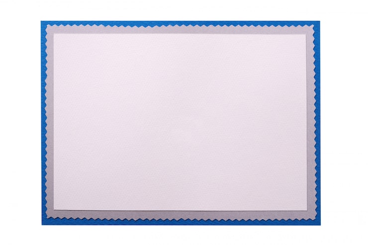 Foto gratuito tarjeta de navidad simple marco en blanco aislado