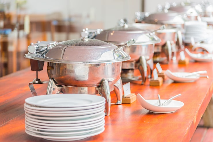 Foto gratuito cibi a buffet di ristorazione