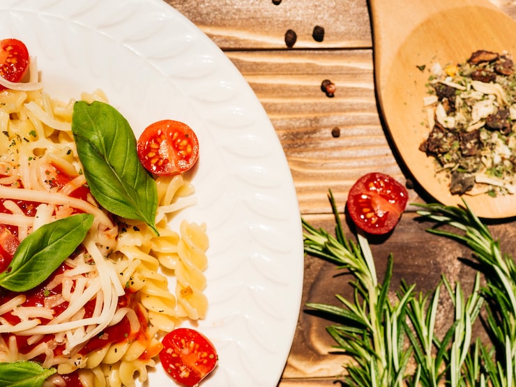 Foto gratuito composizione piatta della pasta