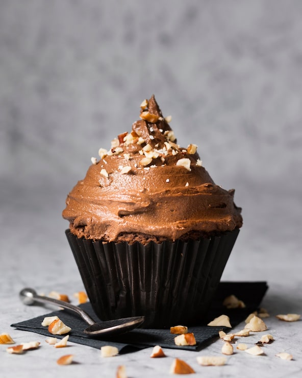 Foto gratuito cupcake al cioccolato delizioso primo piano
