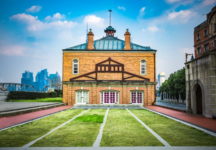 Foto gratuito la chiesa nella città di shanghai cina.