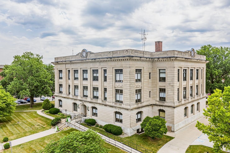 Foto il tribunale della contea di carroll a delphi, indiana, stati uniti