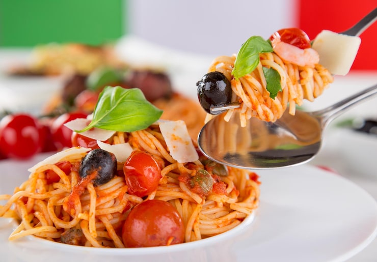 Foto prossimo piano del cibo nel piatto