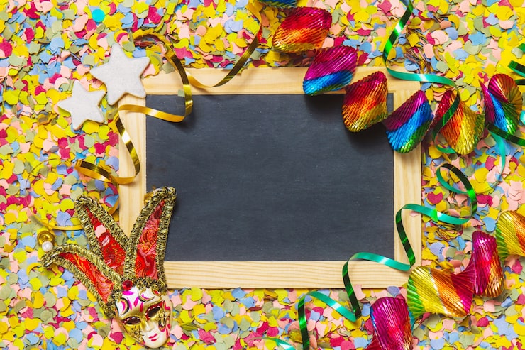 Kostenlose Foto tafel mit partydekoration