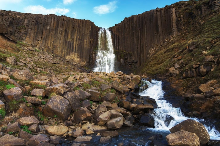 Foto cascada de studlafoss en el este de islandia
