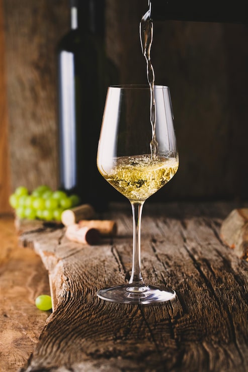 Foto vinho em madeira