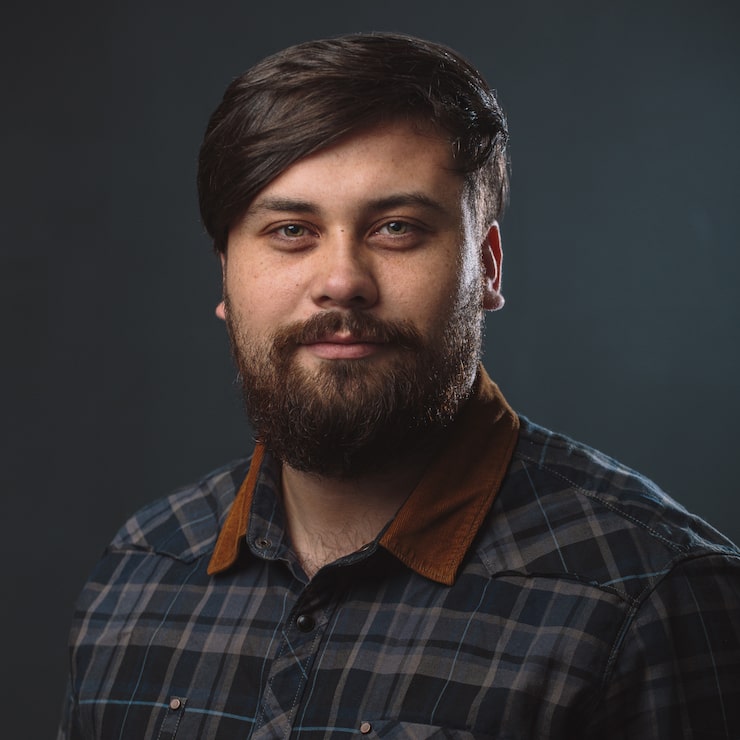 Gratis Foto mann i rutete skjorte