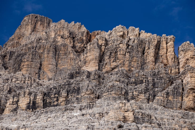Gratis Bild klippiga klippor i de italienska alperna under himlen