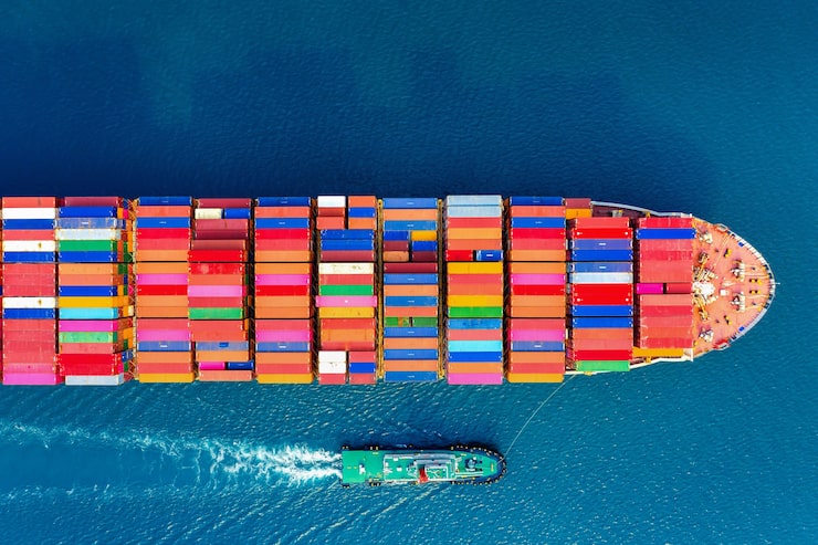 Gratis Foto luftfoto af containerskib på havet.