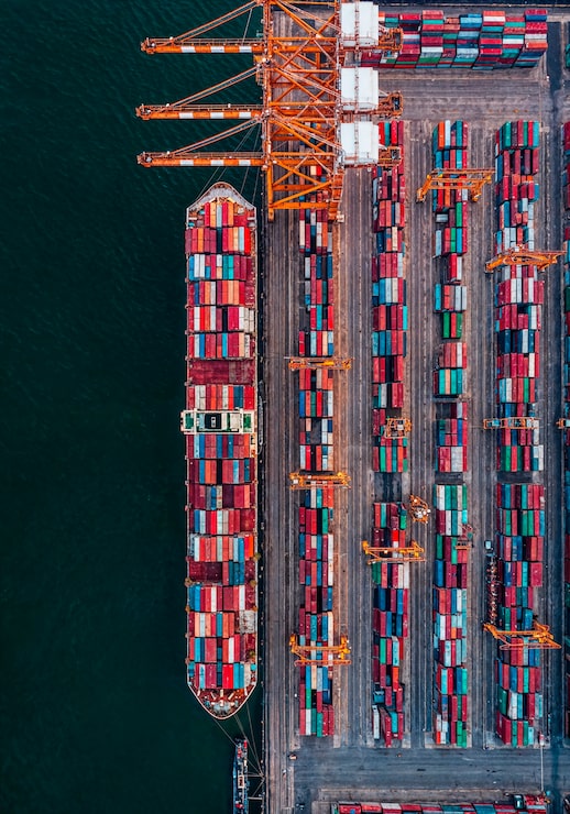 Gratis Foto luftfoto af en travl containerhavn