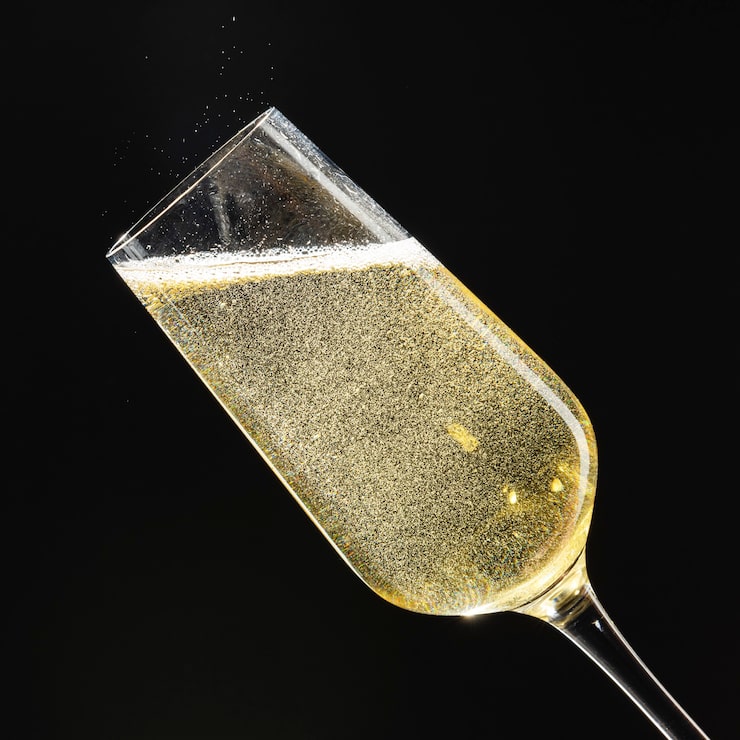 Gratis Bild mousserande vin i ett champagneglas