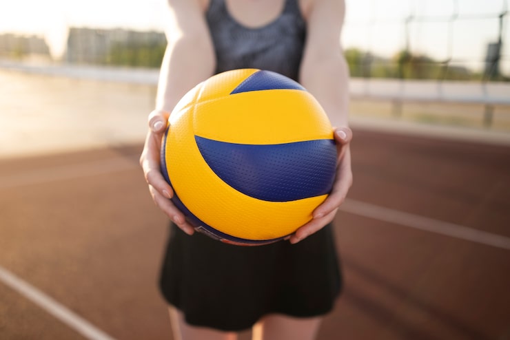 Gratis Bild tjej med volleyboll