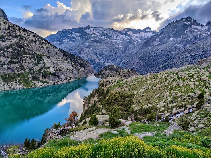 Gratis Bild vacker bild av sjön i aiguestortes i estany of sant maurici national park i spanien