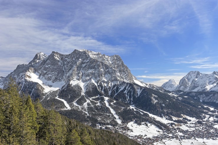 Gratis Bild zugspitze-berget en solig vinterdag. tyrolen, österrike