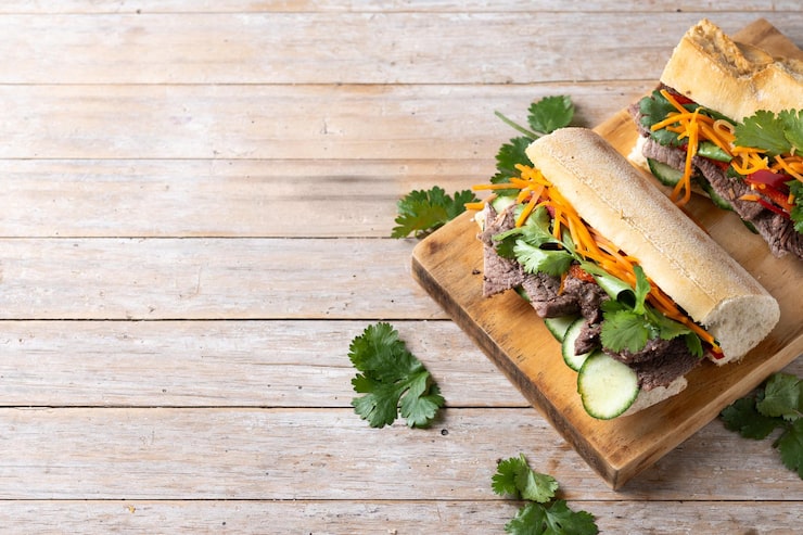 Miễn phí Photo bánh mì việt nam trên bàn gỗ
