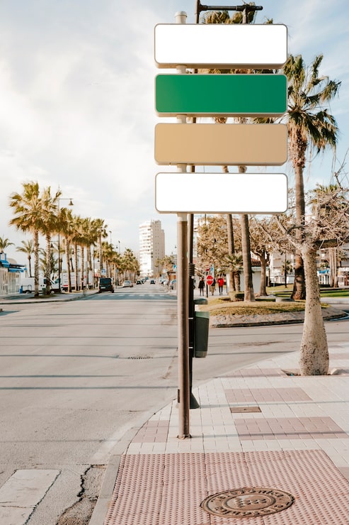 Miễn phí Photo biển báo trên đường băng qua đường