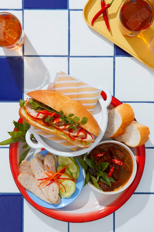 Miễn phí Photo góc nhìn từ trên xuống của món ăn ngon trên bàn