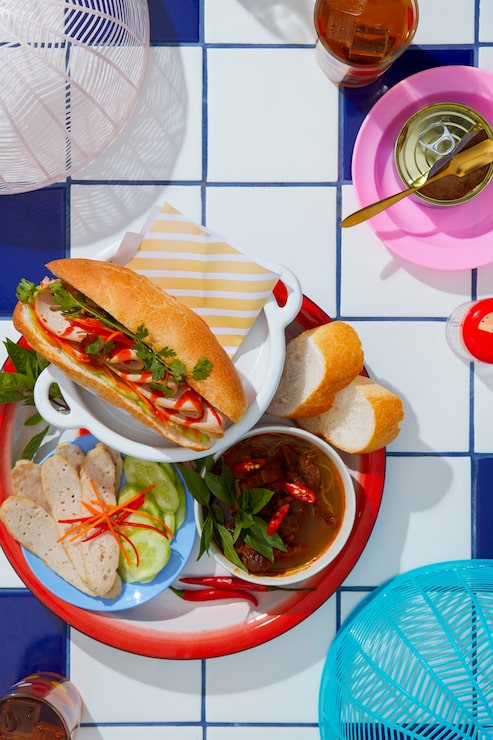 Miễn phí Photo góc nhìn từ trên xuống của món ăn ngon trên bàn
