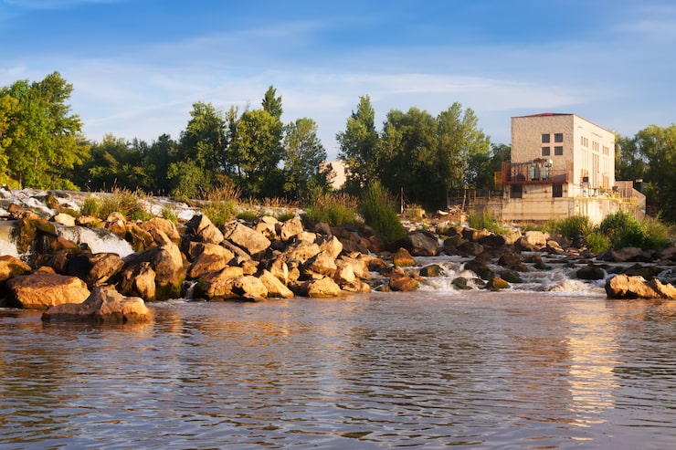 Miễn phí Photo quang cảnh ban ngày của đập trên sông ebro. logrono