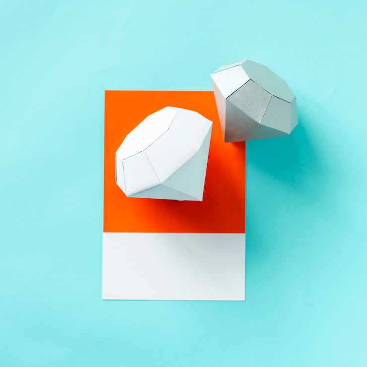 Photo gratuit artisanat en papier de la forme de diamant