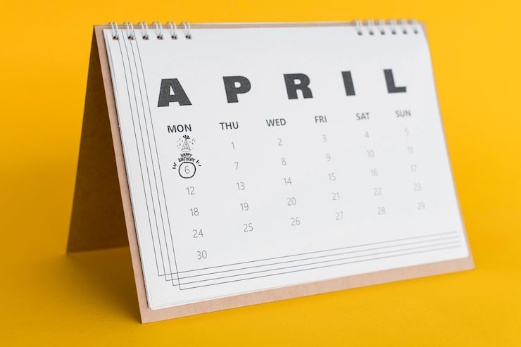 Photo gratuit rappels d'anniversaire dans le calendrier