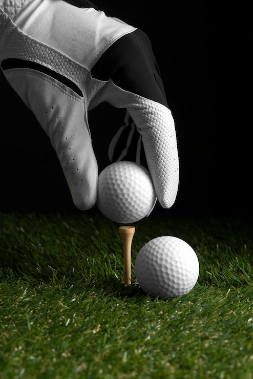 Photo gratuit vue de l'équipement de sport de golf
