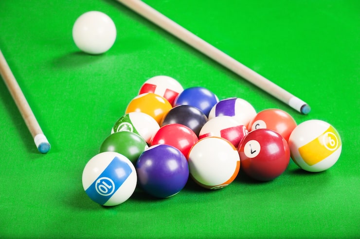 Photo jeu de billard boules de billard sur la table