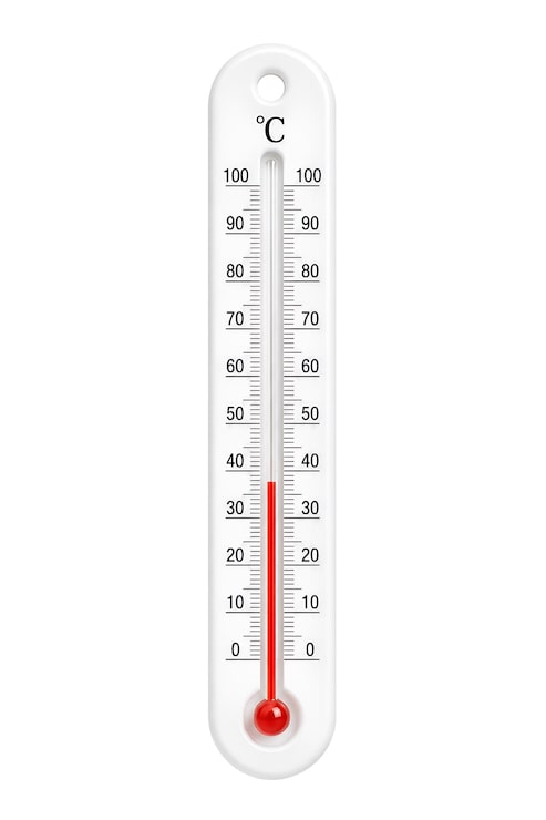 PSD beyaz arka plan üzerinde izole edilmiş gerçekçi celsius termometre.