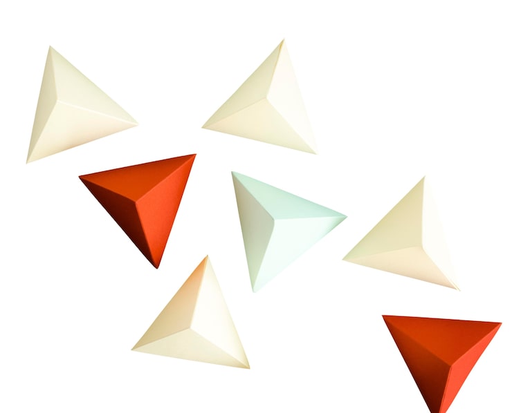 PSD gratuito objetos de papel abstractos aislados sobre un fondo blanco
