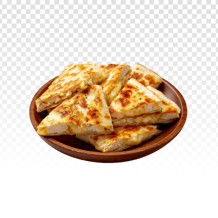 PSD Gratis quesadilla ayam keju cokelat keemasan di piring kayu