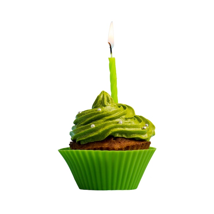 PSD grátis bolos para celebração de aniversário isolados