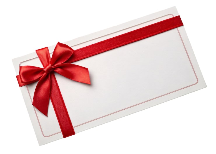 PSD biglietto regalo con nastro rosso e arco perfetto per ogni occasione speciale