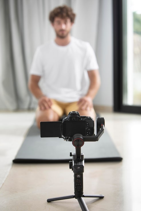 Ücretsiz Fotoğraf spor eğitimi veren vlogger