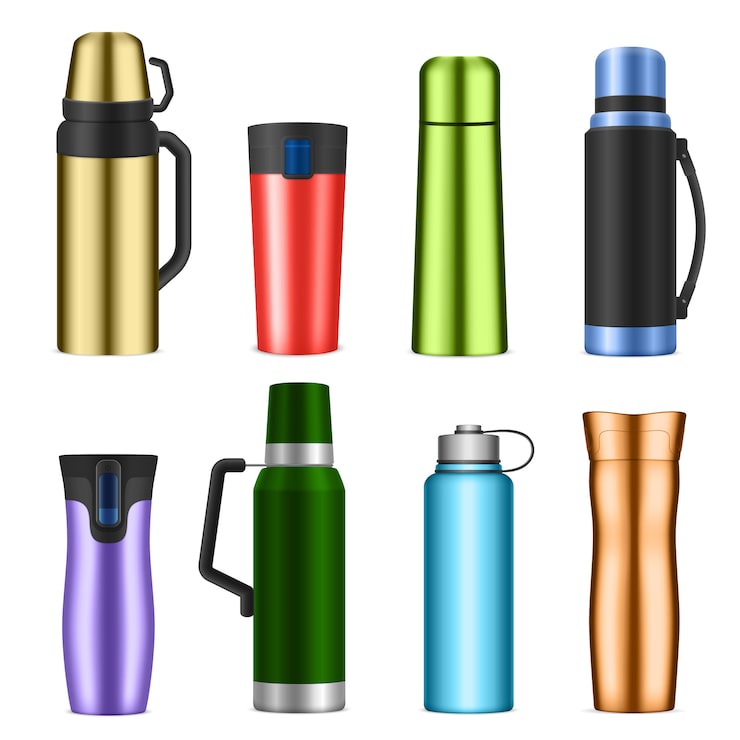 Vector gratuito set de recipientes para bebidas de acero inoxidable